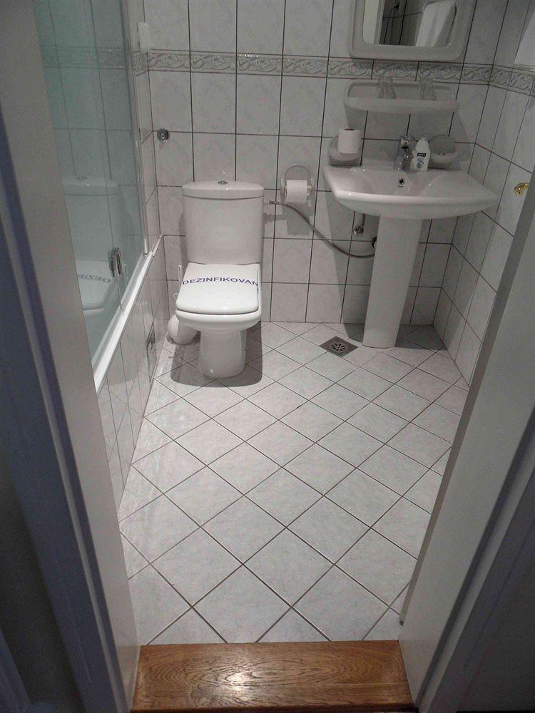 Voyager Bed & Breakfast Novi Sad Ngoại thất bức ảnh