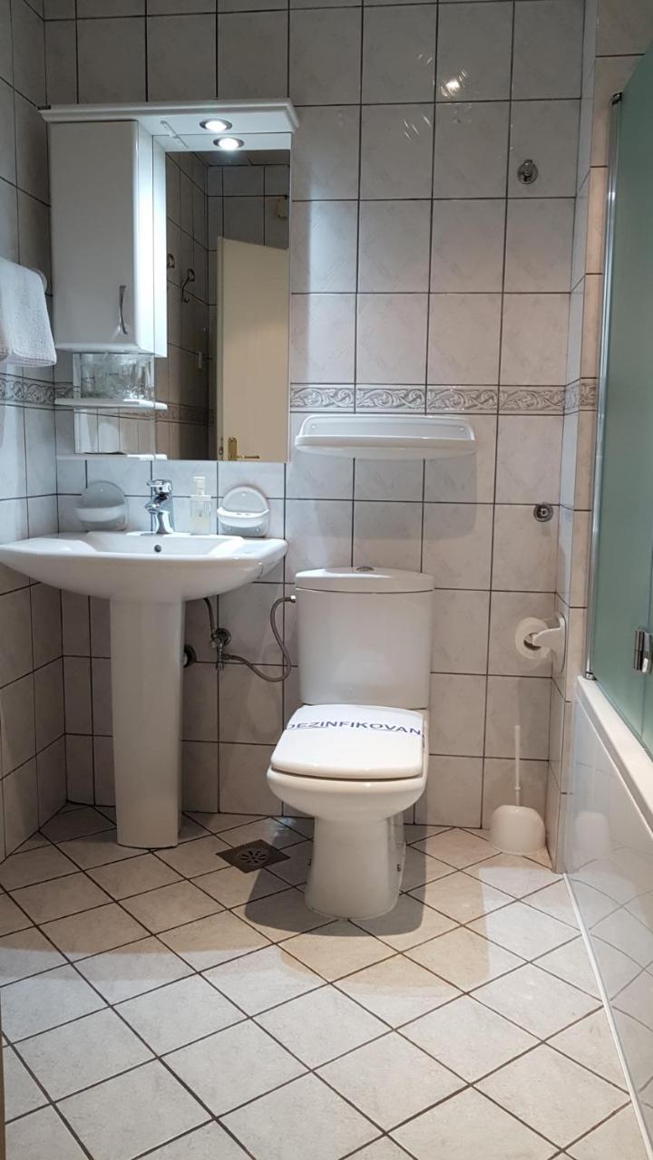 Voyager Bed & Breakfast Novi Sad Ngoại thất bức ảnh