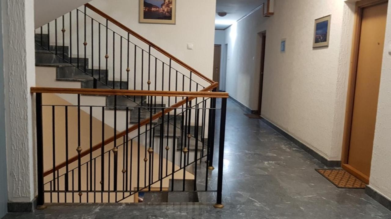 Voyager Bed & Breakfast Novi Sad Ngoại thất bức ảnh