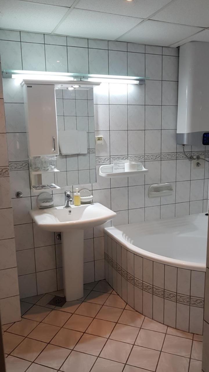 Voyager Bed & Breakfast Novi Sad Ngoại thất bức ảnh